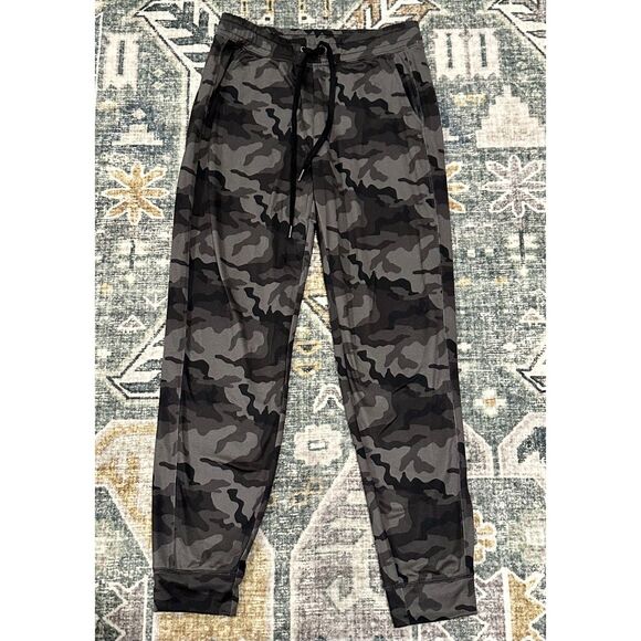 American Eagle Pantalon Camo Print Joggers - Picture 2 of 8